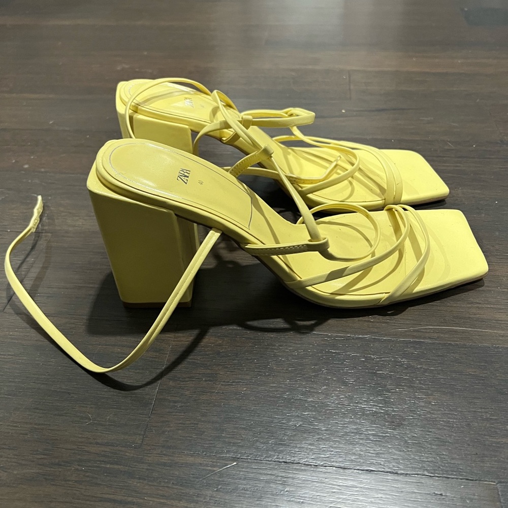 Zara yellow block strappy heels
